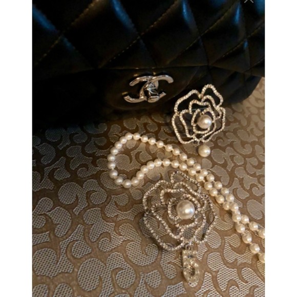 Camelia Brooch Hanging Pearl or Hanging 5 - Picture 8 of 8